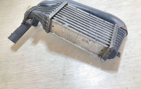Opel Zafira A Intercooler radiator 09129519