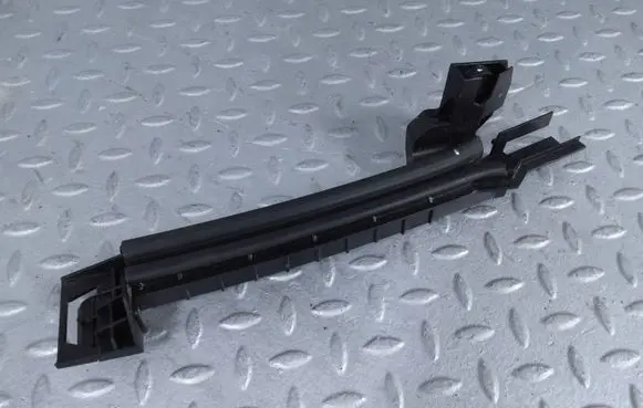 Citroen C4 III e-C4 Rear door windshield rail 9832978780
