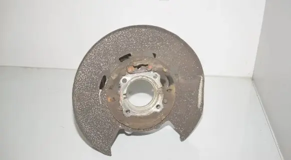BMW X5 F15 Rear wheel hub 6877218 6879102 33326879102