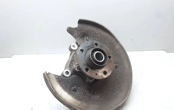 Audi A5 8T 8F Rear wheel hub spindle/knuckle