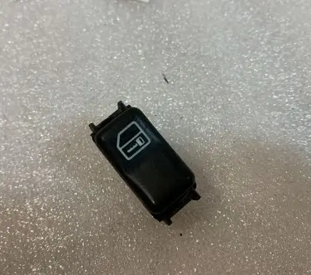 Mercedes-Benz C W202 Central locking switch button A2028203910