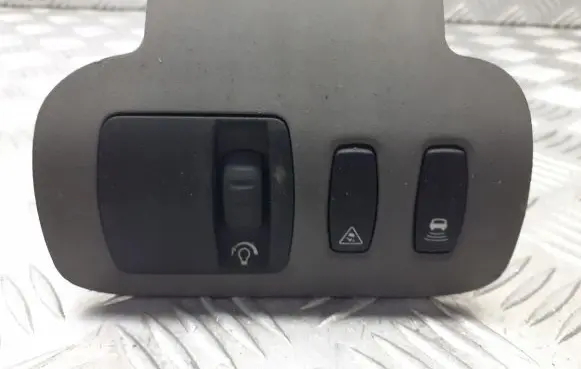 Renault Scenic II - Grand scenic II Light relay 8200140384