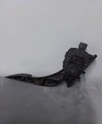 Ford Edge II Accelerator throttle pedal E1GC9F836JC 1000263