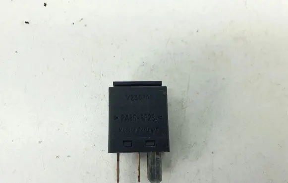 Audi A3 S3 8P Other relay 8Z0951253 TYC0A1001X50