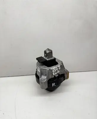 BMW 5 G30 G31 G38 Engine mount bracket 6883514 20240707 FA0000283