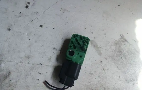 Volvo S80 Airbag deployment crash/impact sensor 31264409