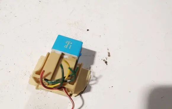 Toyota Yaris Other relay 9098782827