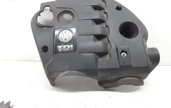 Volkswagen PASSAT B5.5 Engine cover (trim) 038103925EN