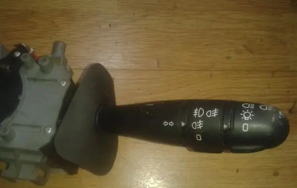 Renault Scenic I Indicator stalk 7700428202