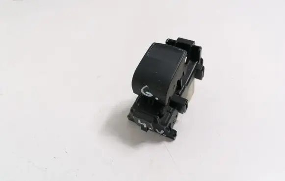 Toyota RAV 4 (XA30) Electric window control switch 8292F76