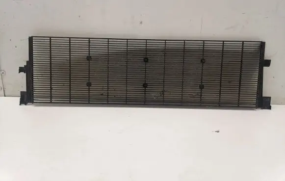 BMW 3 G20 G21 Radiator trim 8482592