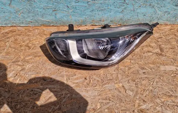 Hyundai i20 (PB PBT) Headlight/headlamp 92101-4P500