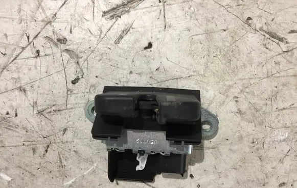 Seat Ibiza IV (6J,6P) Tailgate/trunk/boot lock/catch/latch 6F0827505B