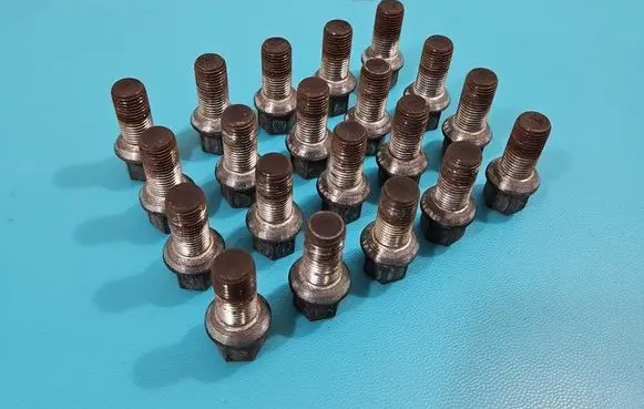 Volkswagen PASSAT B8 Nuts/bolts IMPRK1390658