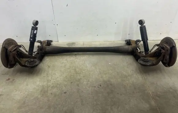 Opel Zafira B Rear axle beam 