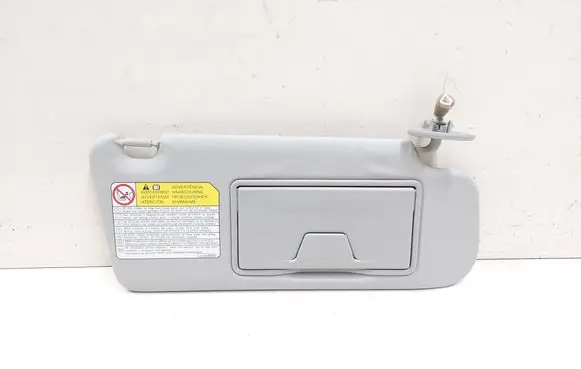Mitsubishi Outlander Sun visor 