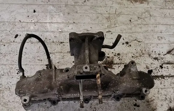 Toyota Corolla Verso E121 Intake manifold NOCODE