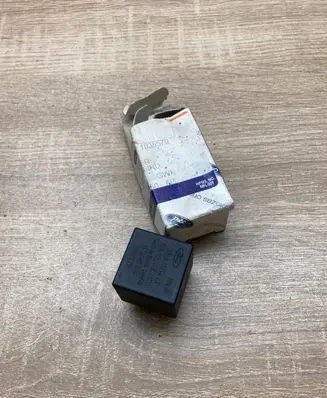 Ford Fiesta Other relay 1035579 93AG13350AC