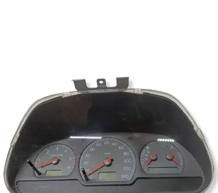 Volvo S40, V40 Speedometer (instrument cluster) 30857569 99W40D3