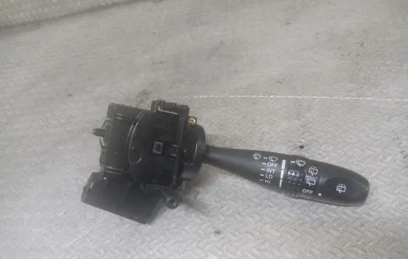 Hyundai Getz Wiper control stalk 32933A