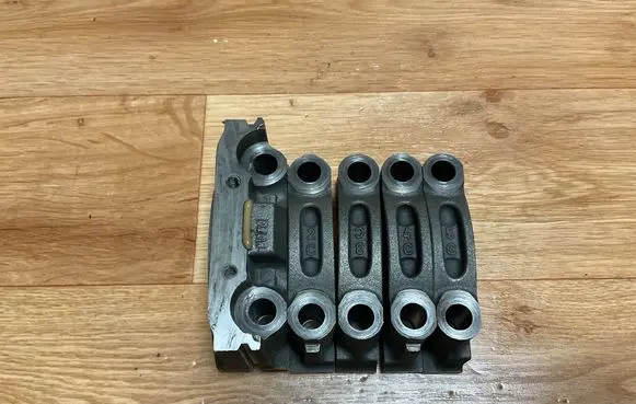 Ford Mondeo MK IV Crankshaft Holder