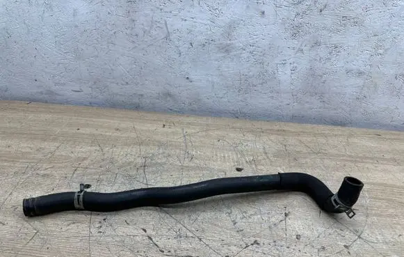 BMW 5 F10 F11 Engine coolant pipe/hose 9119174