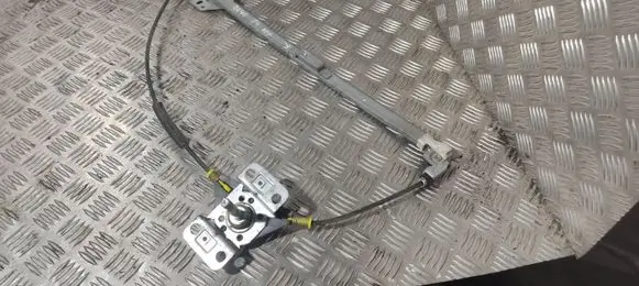 Volkswagen Transporter - Caravelle T4 Front door manual window regulator 