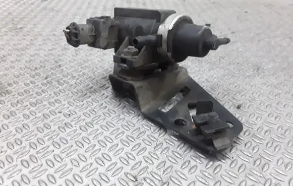 Volkswagen Golf VI Turbo solenoid valve H0906627