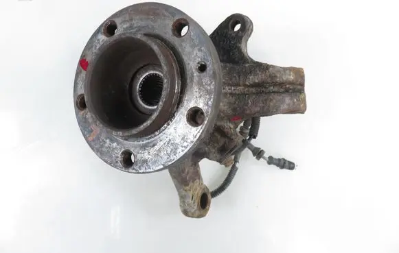 Renault Master II Front wheel hub spindle knuckle 