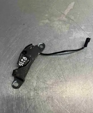 Mercedes-Benz SL R230 Rear door lock loop/hook striker Dc2307901477
