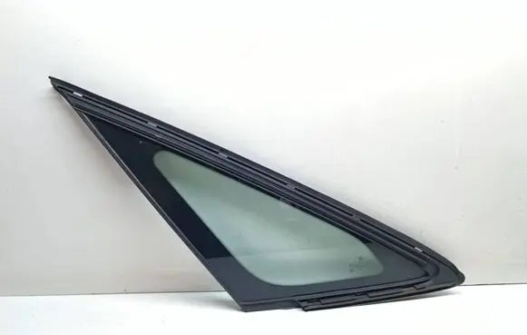 BMW 2 F46 Front door vent window glass four-door E143R001735