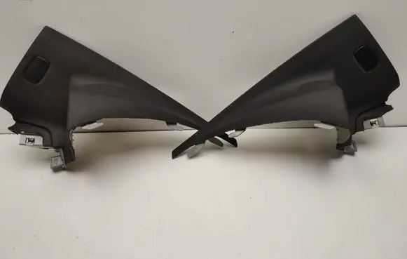 Mercedes-Benz C W204 (D)pillar trim (top) A2046904126