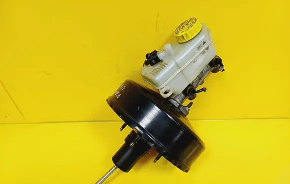 Skoda Fabia Mk1 (6Y) Brake booster 6Q1614105AD