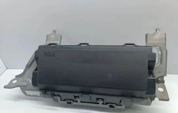 Mitsubishi Lancer VIII Knee airbag GA513-00230 202397107M52