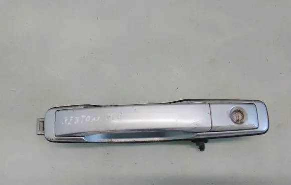 SsangYong Rexton I Front door exterior handle