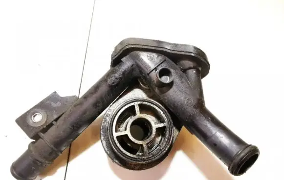 Engine oil radiator