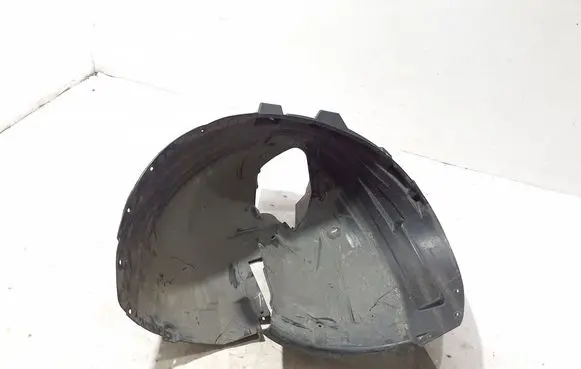 Volvo XC90 Front wheel arch liner splash guards 31457218
