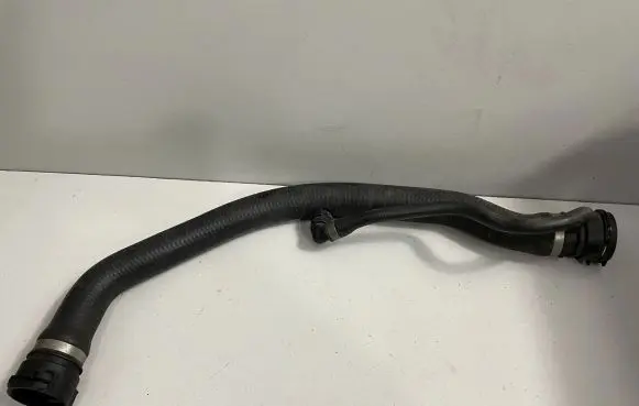 BMW 5 E60 E61 Engine coolant pipe/hose 7787449