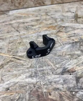 BMW 3 E90 E91 Fuel Injector clamp holder 