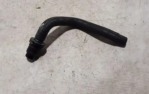 Volvo XC60 Engine coolant pipe/hose 31460841