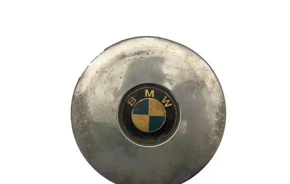BMW 5 E28 Original wheel cap