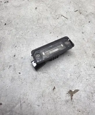 Volkswagen PASSAT B6 Number plate light 1J5943091B