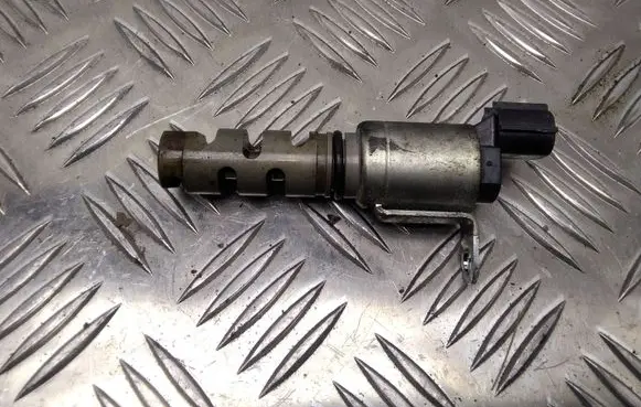 Toyota Prius (XW30) Valve oil control 337010 501021