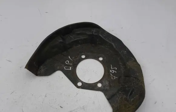 Nissan Qashqai Rear brake disc plate dust cover 