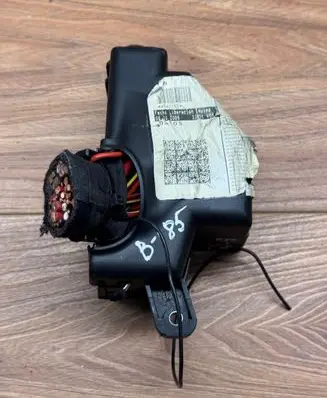 Volkswagen Golf V Fuse box set 1K5970113D 1K5970126M 1K5970108B