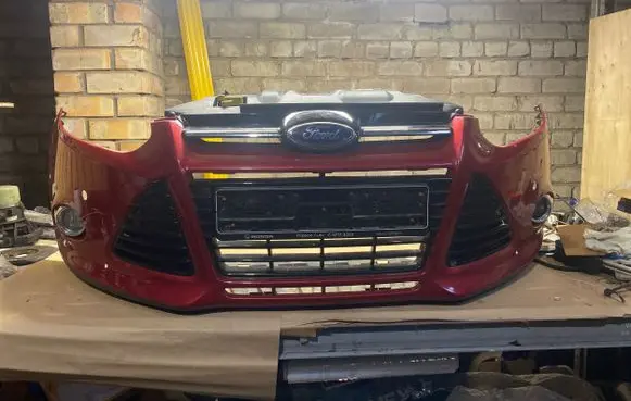 Ford Focus Front bumper BM5117757 BM517626A BM51173778