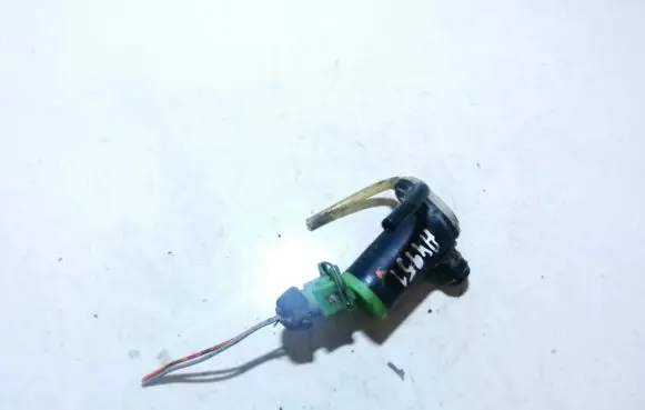 Citroen Xsara Windscreen/windshield washer pump aca31