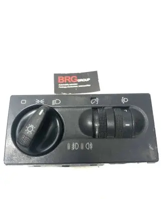 Volkswagen Golf III Light switch 1H6941531P 04050555 23349621