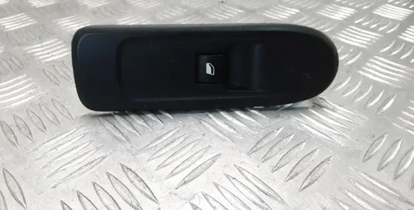 Citroen C5 Electric window control switch 96661102XT