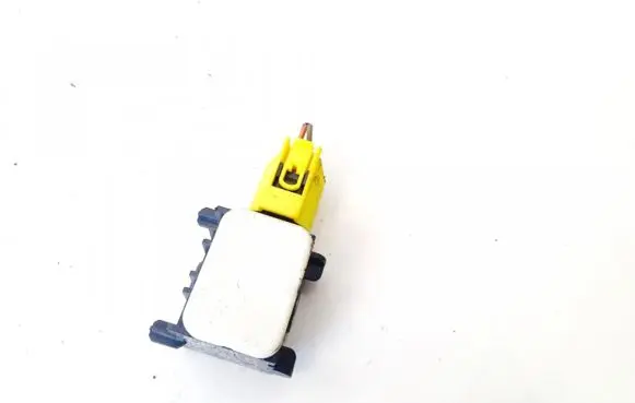 Mercedes-Benz ML W164 Airbag deployment crash/impact sensor 0038202826 270607